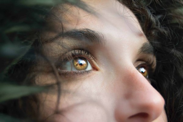 Comment prévenir et traiter les cernes sous les yeux